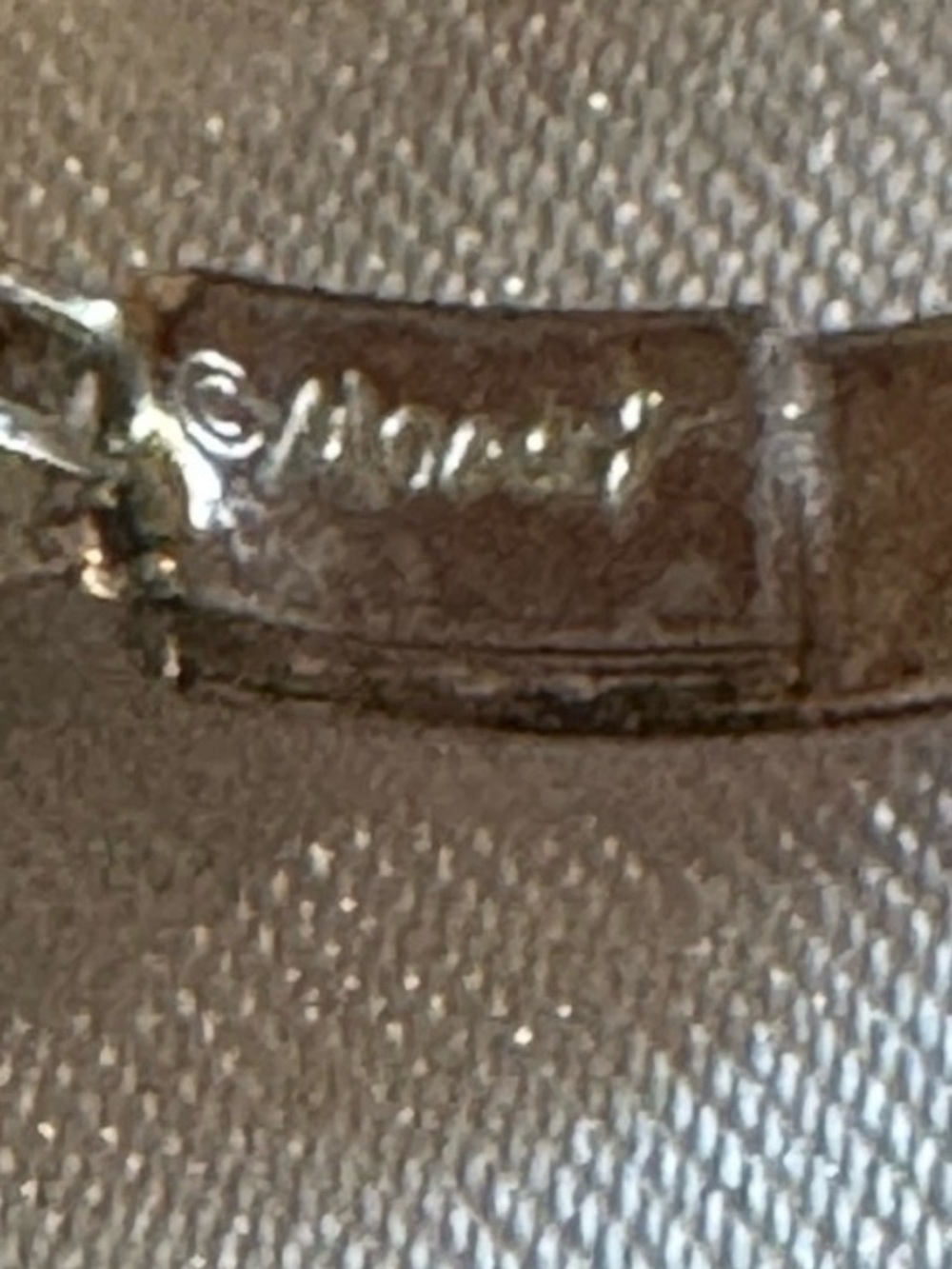 Monet VTG silver hoop CLIP ON earrings - Picture 3 of 4